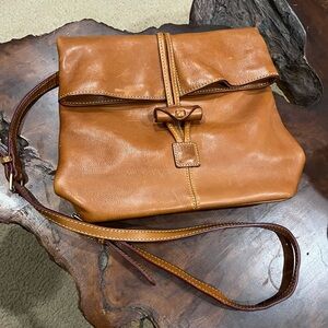 Dooney & Bourke Tan Leather Crossbody Bag